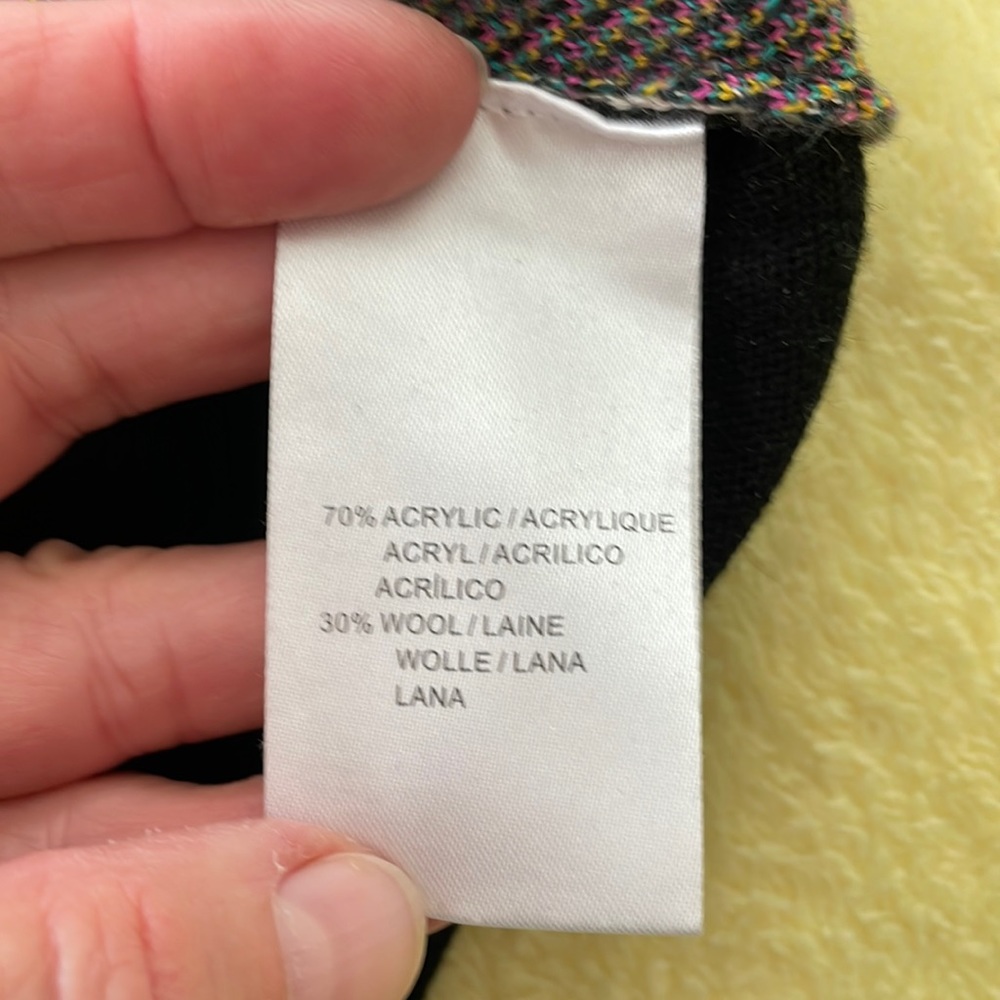 Anthropologie - Sweater with Rooster Design by Lauren C Walcott - Picture 7 of 9